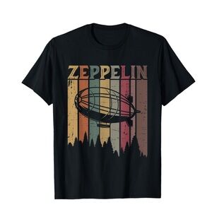 Graphic T-Shirt Classic Fit Black Adult Size Small.